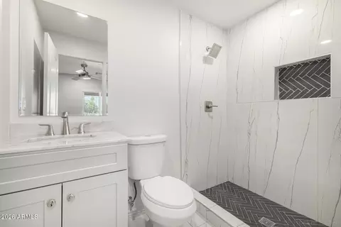 Bath - 3619 W Taylor St, Phoenix, AZ 85009 photo 2 of 2
