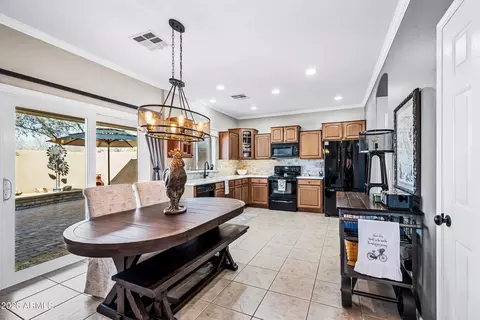 Dining - 1048 E Iris Dr, Chandler, AZ 85286 photo 1 of 4