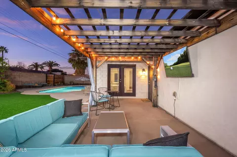 4014 N 83rd St, Scottsdale, AZ 85251