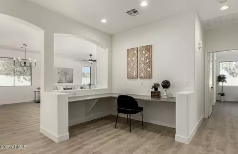 Entry Way - 1236 E Nightingale Ln, Gilbert, AZ 85298 photo 1 of 1