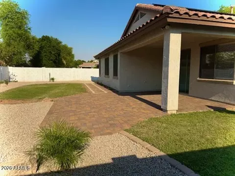 Exterior - 1236 E Nightingale Ln, Gilbert, AZ 85298 photo 5 of 7