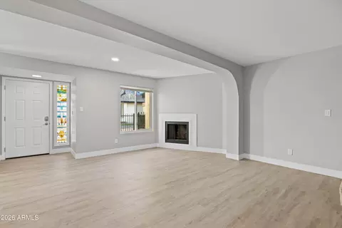 Living - 792 Eugie Ave, Phoenix, AZ 85022 photo 5 of 6