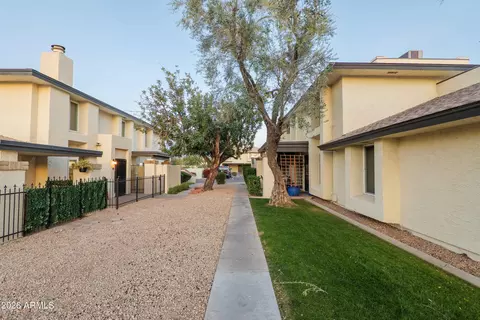 Exterior - 792 Eugie Ave, Phoenix, AZ 85022 photo 3 of 13