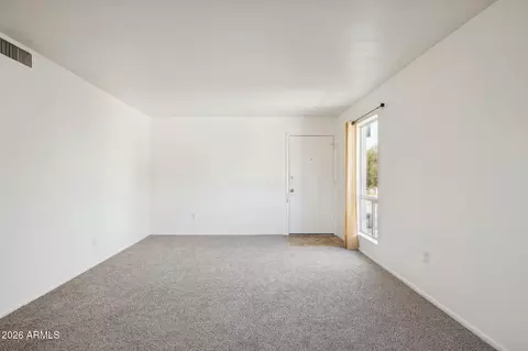 Living - 5135 N 10th St #18, Phoenix, AZ 85014 photo 5 of 5