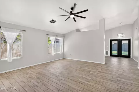 1365 W Vaughn Ave W, Gilbert, AZ 85233 photo 7