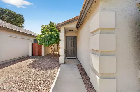 1365 W Vaughn Ave W, Gilbert, AZ 85233 photo 3