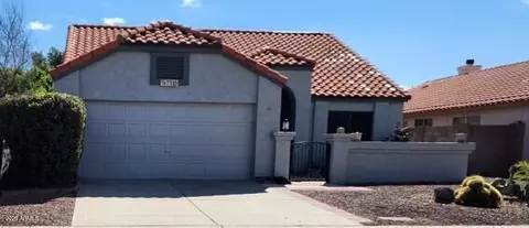 7525 W Wescott Dr, Glendale, AZ 85308