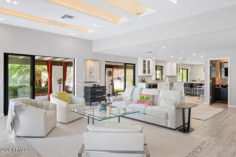 Living - 2502 E Montebello Ave, Phoenix, AZ 85016 photo 3 of 3