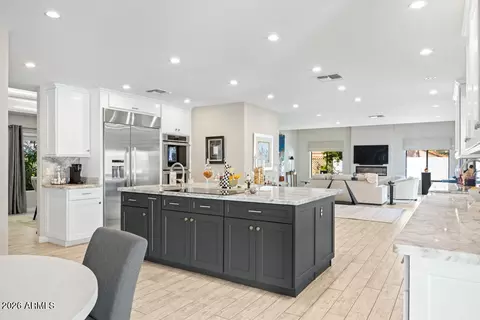 Kitchen - 2502 E Montebello Ave, Phoenix, AZ 85016 photo 2 of 3