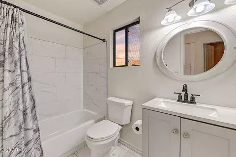 Bath - 322 E Vaughn Ave, Gilbert, AZ 85234 photo 4 of 6