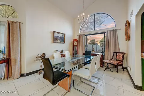 Dining - 322 E Vaughn Ave, Gilbert, AZ 85234 photo 3 of 3