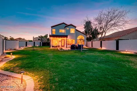 Exterior - 322 E Vaughn Ave, Gilbert, AZ 85234 photo 4 of 6