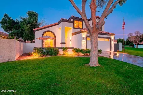 Exterior - 322 E Vaughn Ave, Gilbert, AZ 85234 photo 2 of 6