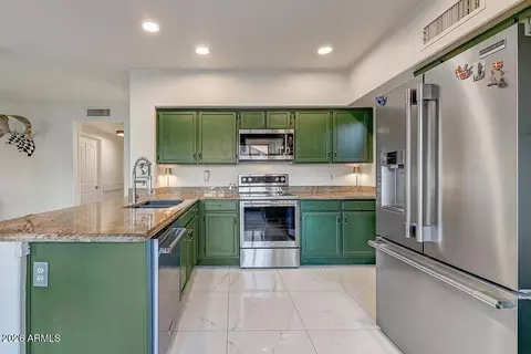 Kitchen - 322 E Vaughn Ave, Gilbert, AZ 85234 photo 1 of 3