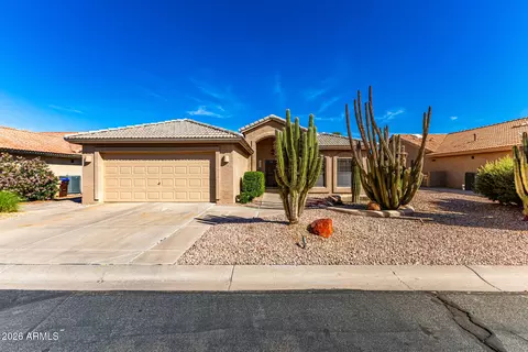 9038 E Stoney Vista Dr, Sun Lakes, AZ 85248