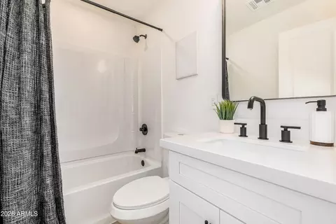 Bath - 3823 W Earll Dr, Phoenix, AZ 85019 photo 1 of 2