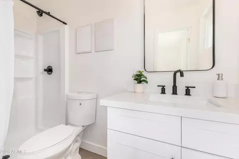 Bath - 3823 W Earll Dr, Phoenix, AZ 85019 photo 2 of 2