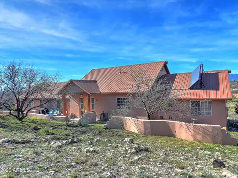 10685 E Valley View Dr #3, Cornville, AZ 86325
