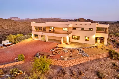 3246 N Silver Tip Trl, Queen Valley, AZ 85118