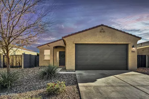 363 W Chaska Trl, San Tan Valley, AZ 85140