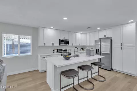 Kitchen - 734 N Cholla --, Mesa, AZ 85201 photo 1 of 3