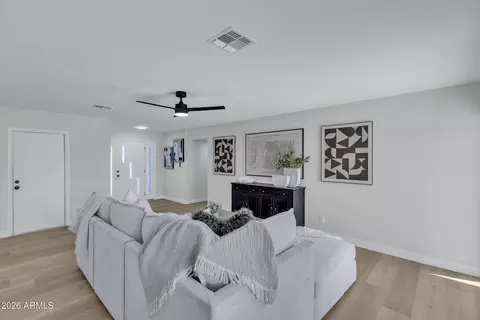 Living - 734 N Cholla --, Mesa, AZ 85201 photo 2 of 3