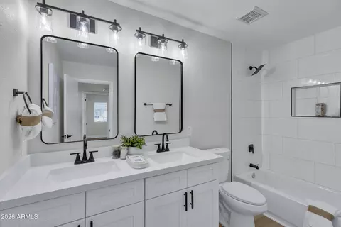 Bath - 734 N Cholla --, Mesa, AZ 85201 photo 1 of 3