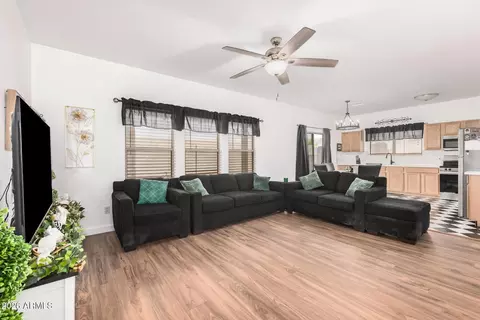 Living - 3235 S Bowman Rd, Apache Junction, AZ 85119 photo 3 of 3