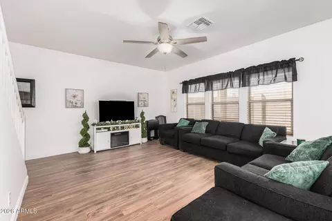 Living - 3235 S Bowman Rd, Apache Junction, AZ 85119 photo 2 of 3