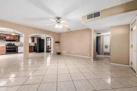 Living - 2100 E Alpine Cir, Mesa, AZ 85204 photo 2 of 6