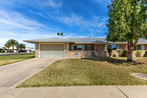 10212 W Royal Oak Rd, Sun City, AZ 85351