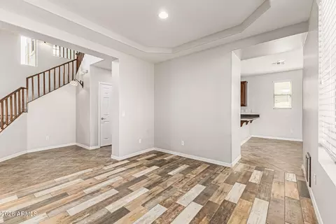 Living - 5510 W Tether Trl, Phoenix, AZ 85083 photo 4 of 5