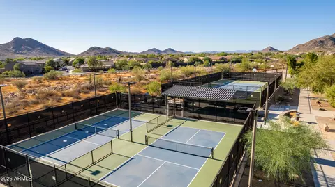 View/Area - 5510 W Tether Trl, Phoenix, AZ 85083 photo 4 of 8