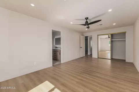 Bedroom - 3515 E Winchcomb Dr, Phoenix, AZ 85032 photo 1 of 3