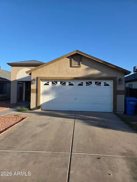 8926 W Vale Dr, Phoenix, AZ 85037
