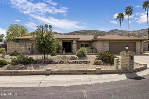 525 W Willow Ave, Phoenix, AZ 85029