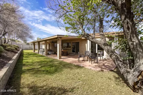 Exterior - 525 W Willow Ave, Phoenix, AZ 85029 photo 6 of 6