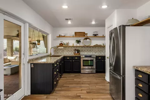 Kitchen - 525 W Willow Ave, Phoenix, AZ 85029 photo 1 of 3
