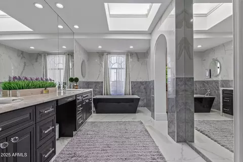 Bath - 10113 E Topaz Dr, Scottsdale, AZ 85258 photo 5 of 12