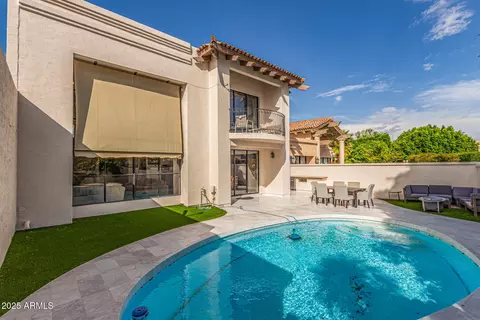 Exterior - 10113 E Topaz Dr, Scottsdale, AZ 85258 photo 7 of 9