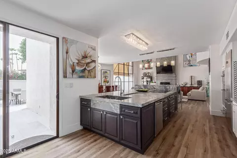 Kitchen - 10113 E Topaz Dr, Scottsdale, AZ 85258 photo 3 of 5