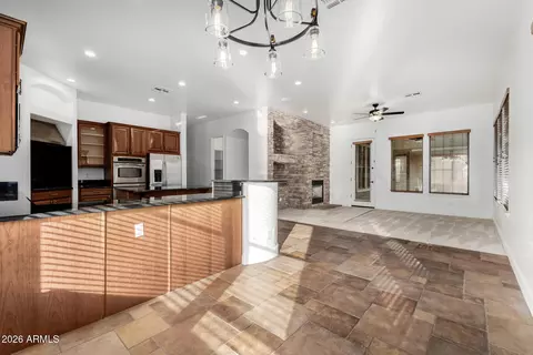 Living - 3055 E Sierra Madre Ave, Gilbert, AZ 85296 photo 4 of 5