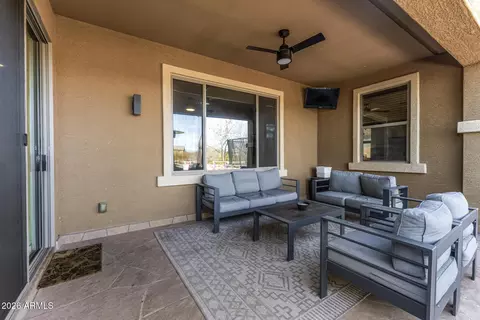 Exterior - 590 E Raven Ct, Gilbert, AZ 85297 photo 7 of 10