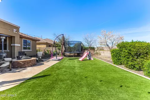 Exterior - 590 E Raven Ct, Gilbert, AZ 85297 photo 9 of 10