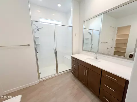 Bath - 4411 N 93rd Dr, Phoenix, AZ 85037 photo 2 of 4