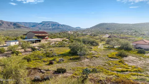 45503 N 20th St #-, New River, AZ 85087