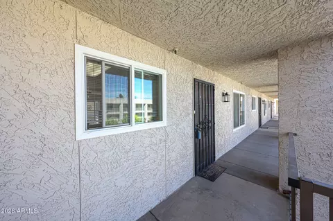 7474 Earll Dr #312, Scottsdale, AZ 85251