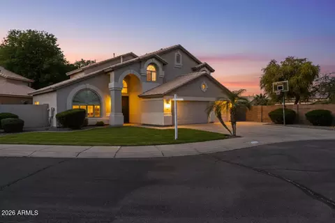 418 S Burk St, Gilbert, AZ 85296