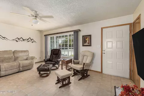 Living - 690 S Copper Dr, Apache Junction, AZ 85120 photo 1 of 4