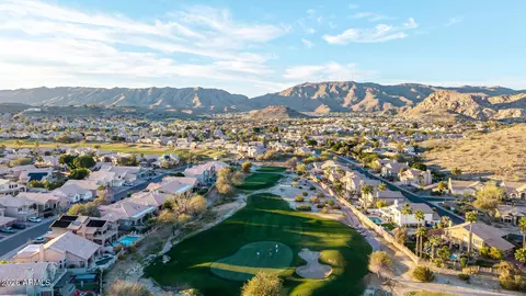 View/Area - 1441 E Glenhaven Dr, Phoenix, AZ 85048 photo 10 of 11